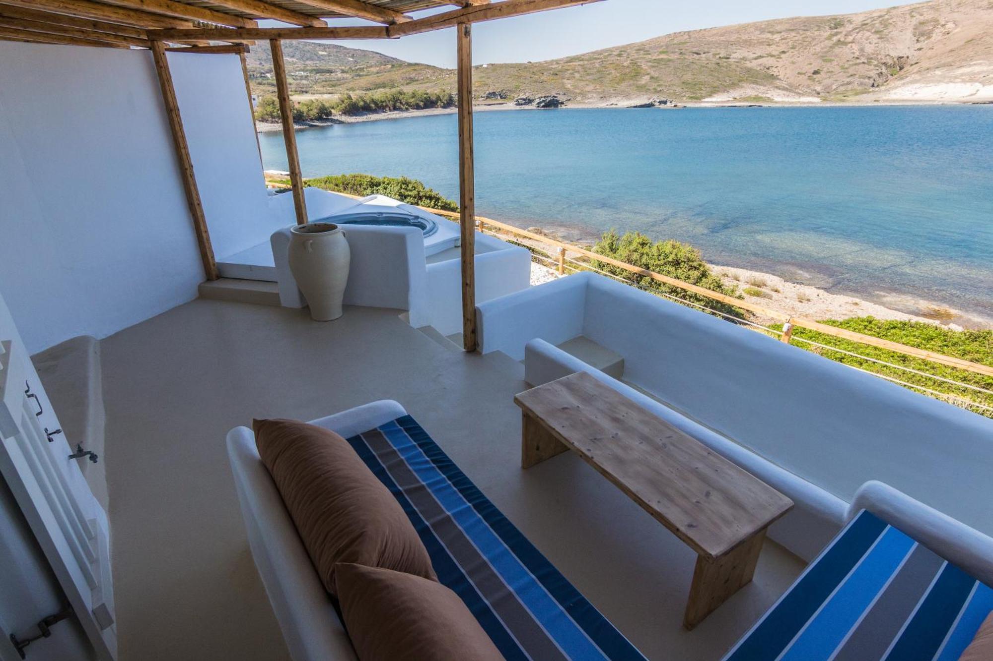 Salt Suites Milos Pollonia Ngoại thất bức ảnh
