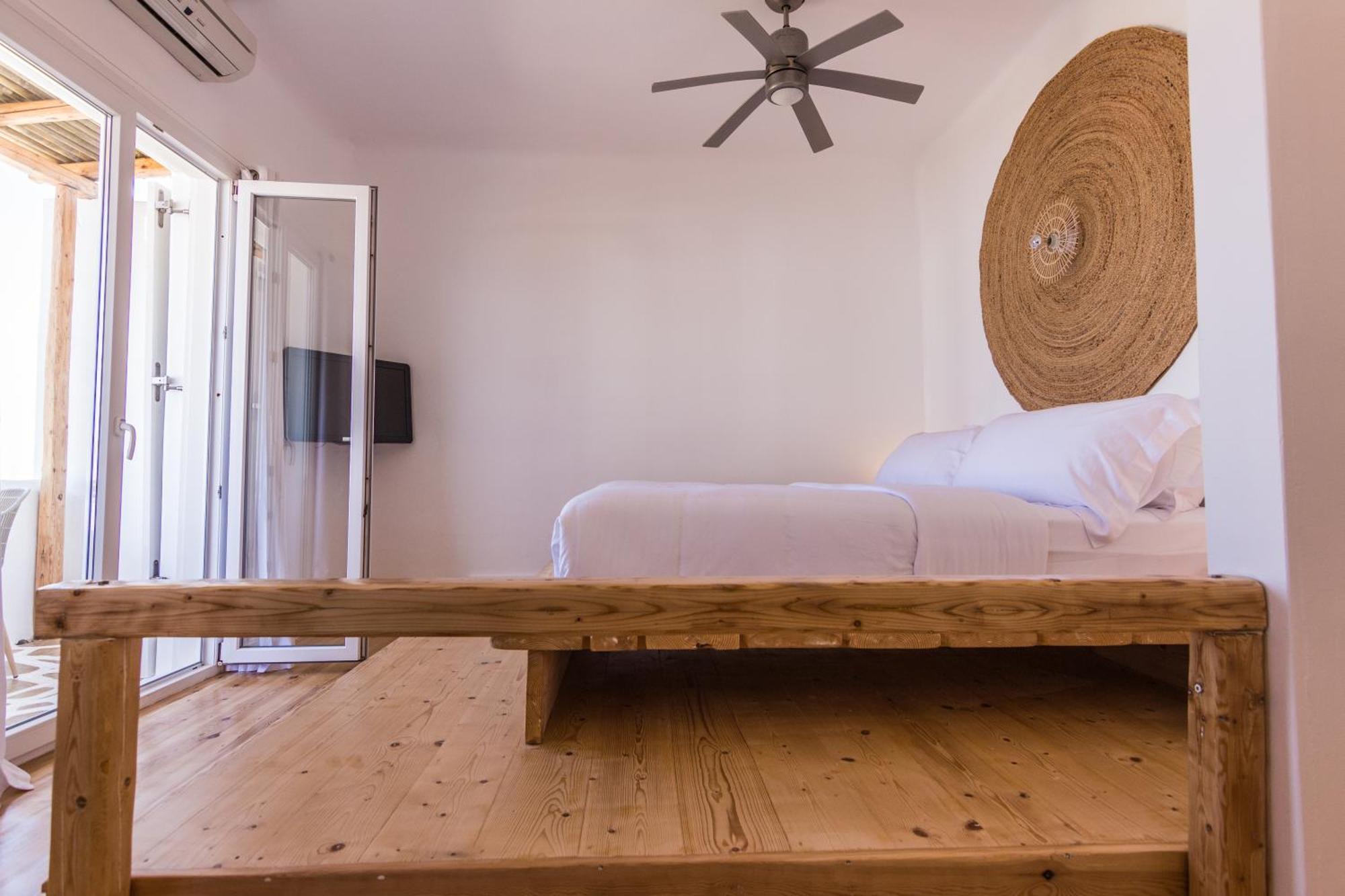 Salt Suites Milos Pollonia Ngoại thất bức ảnh